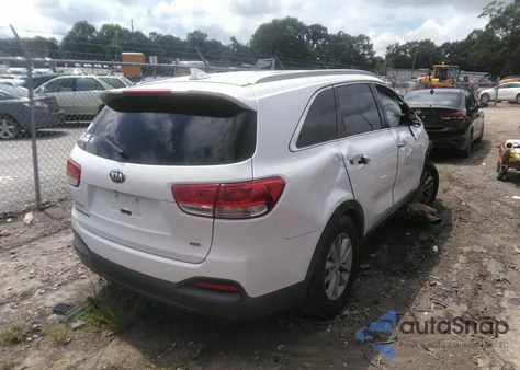 2018 Kia Sorento 2.4L Lx из США, поврежденный, VIN 5XYPG4A37JG388933